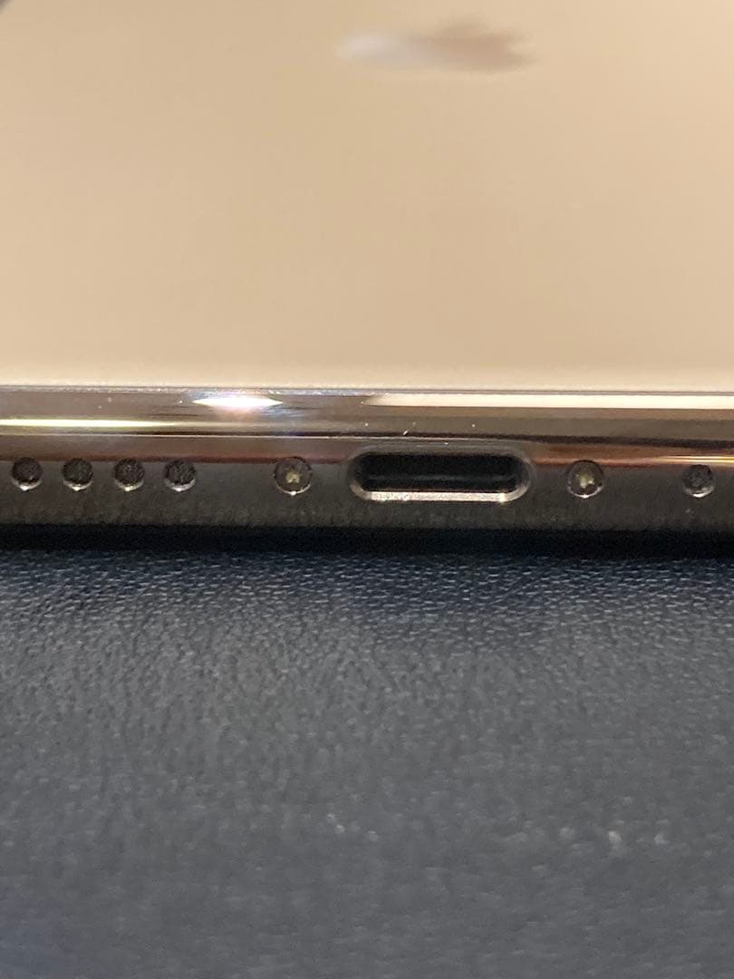 美品 バッテリー80% iPhone 11 Pro 64GB