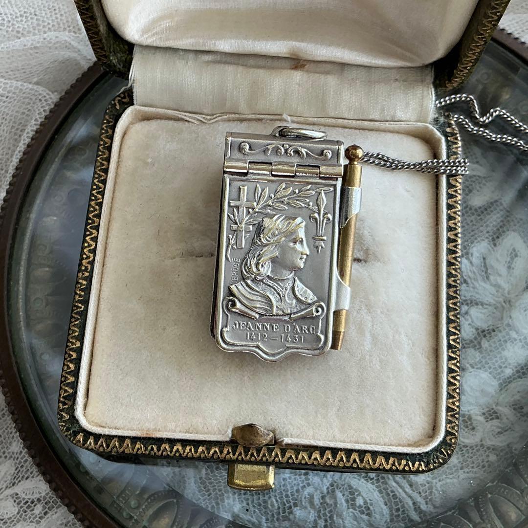 【４】♡超希少♡　ミニチュア　フランスアンティーク　カルネドバル　ビスクドール