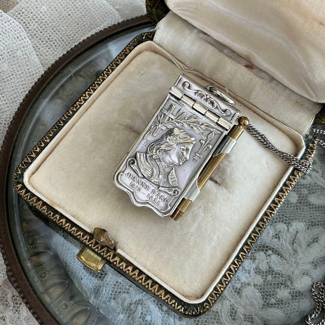 【４】♡超希少♡　ミニチュア　フランスアンティーク　カルネドバル　ビスクドール