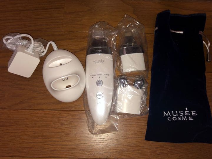 ミュゼ脱毛器•ピーリング•ローション•クリームセット