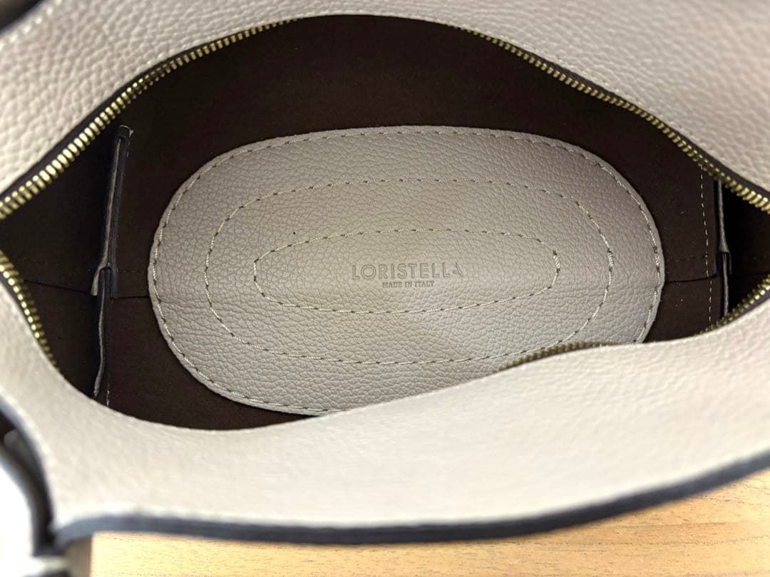 LORISTELLA ロリステッラ　AMBRA ショルダーバッグ グレージュ