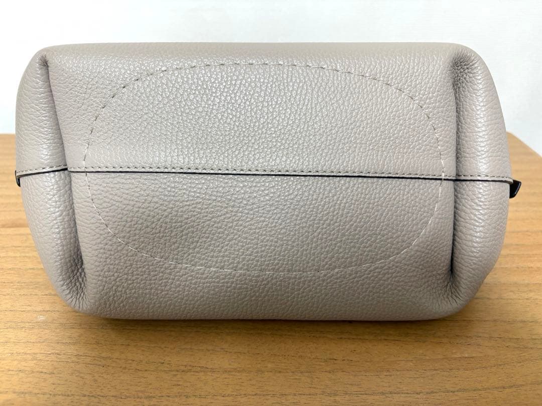 LORISTELLA ロリステッラ　AMBRA ショルダーバッグ グレージュ