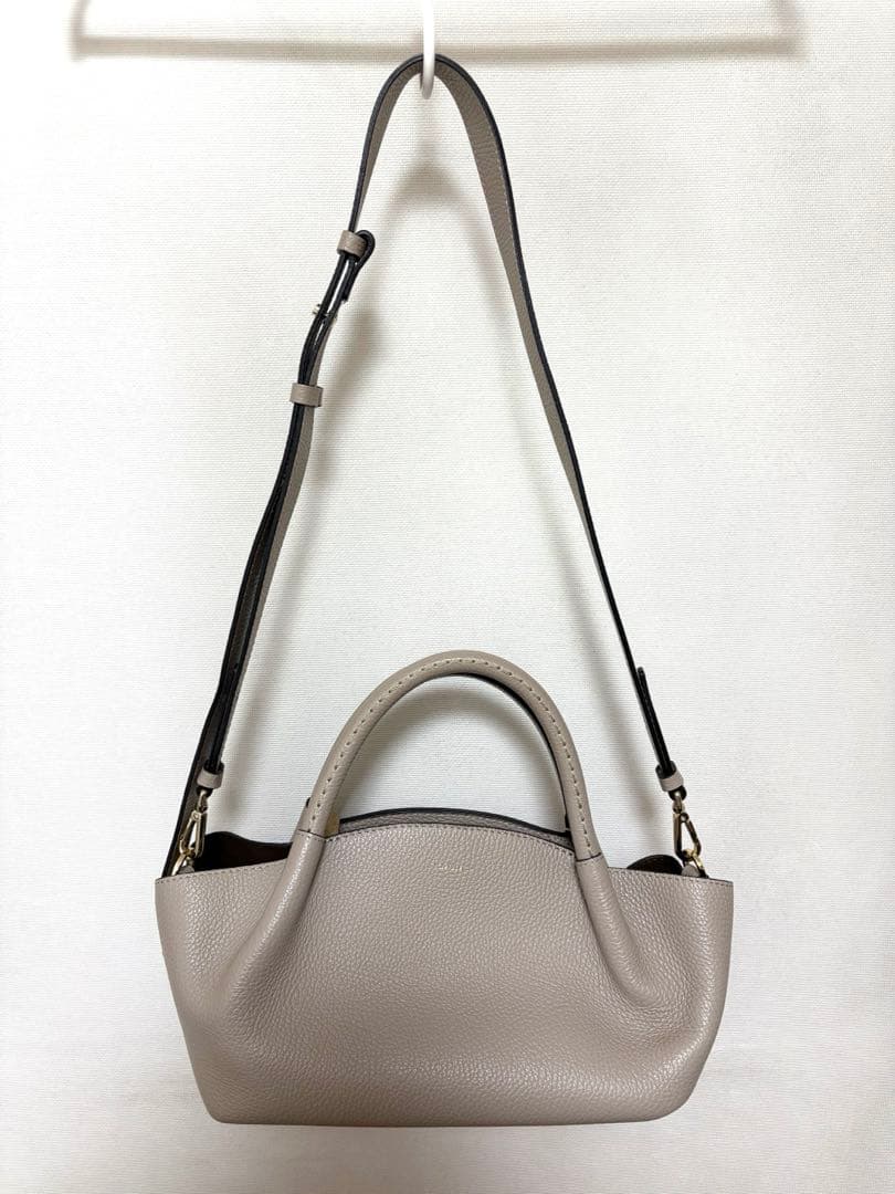 LORISTELLA ロリステッラ　AMBRA ショルダーバッグ グレージュ