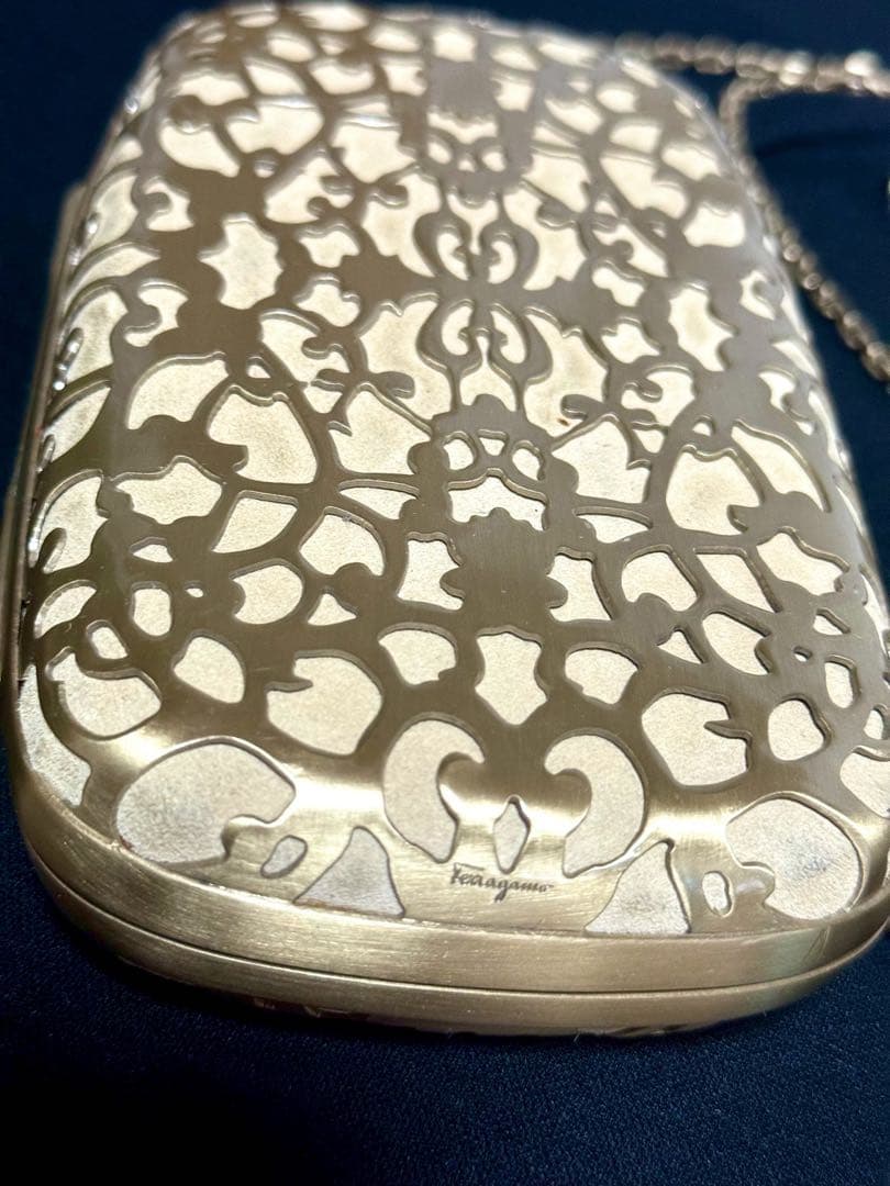 フェラガモ クラッチ　パーティー　バッグ