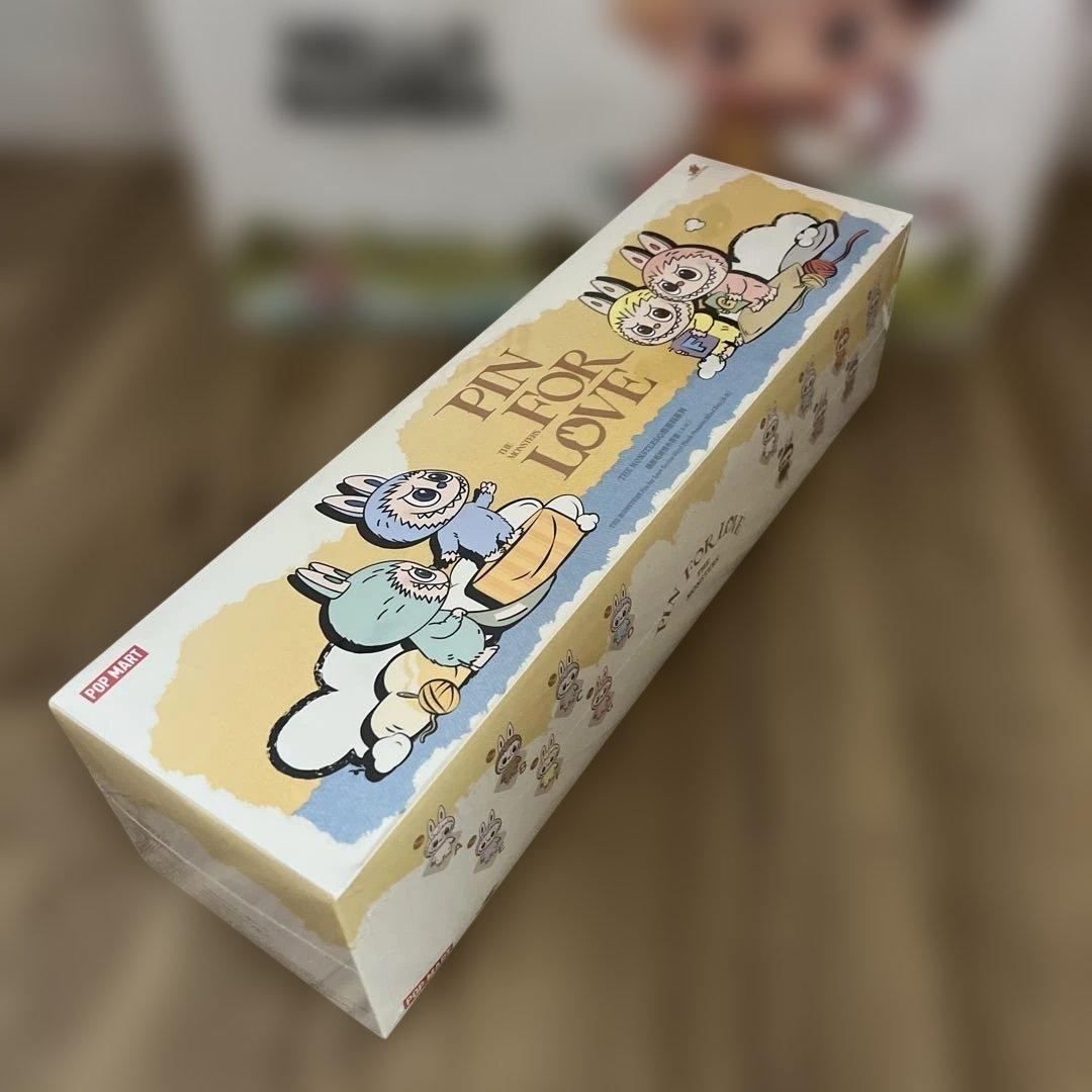 ピンズ・ピンバッジ・缶バッジ LABUBU THE MONSTERS PIN FOR LOVE (A-M)