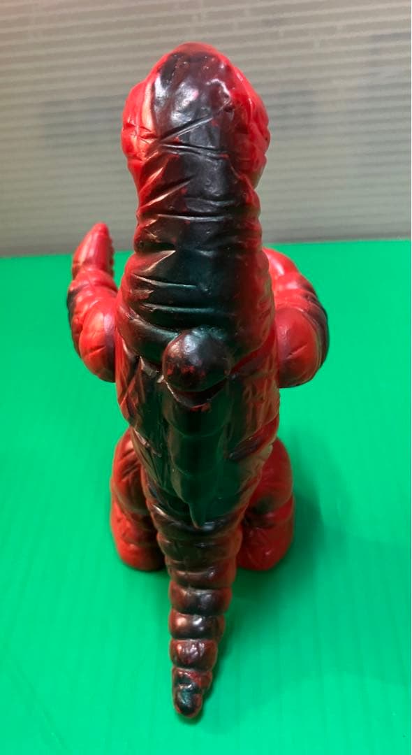 デットン　ブルマァク製　ミドルサイズソフビ