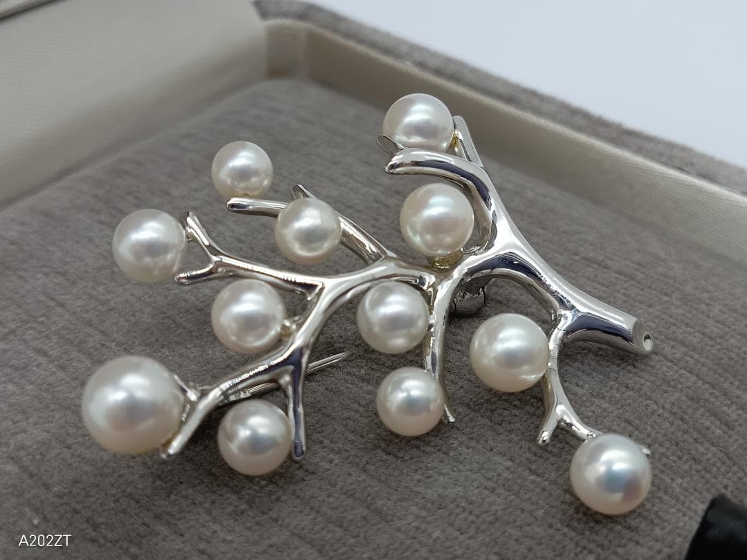 MIKIMOTO ミキモト ブローチ 幸福の木 真珠 アコヤパール　シルバー