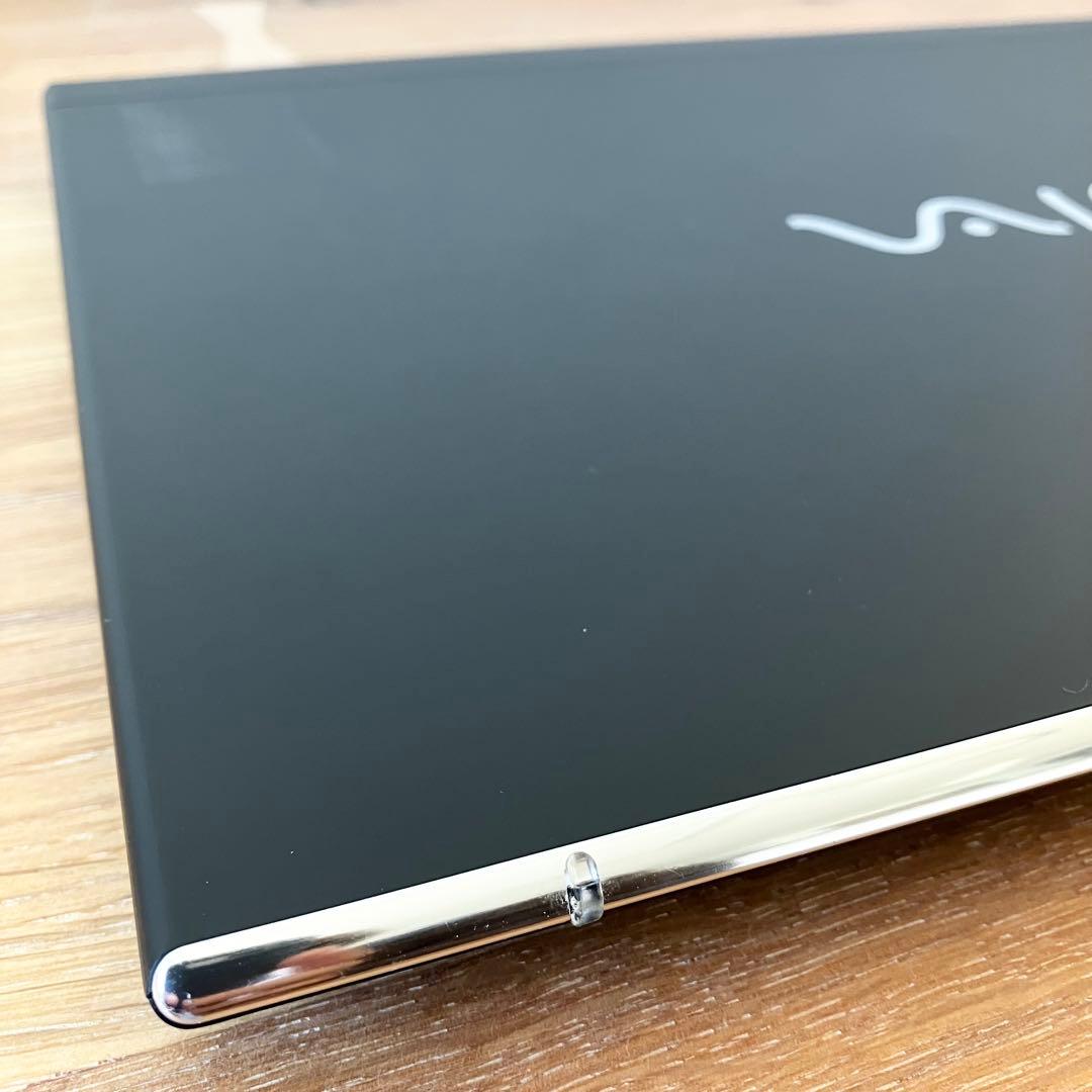 バッテリー良好/軽量/VAIO/SSD/Windows11/黒/ノートパソコン