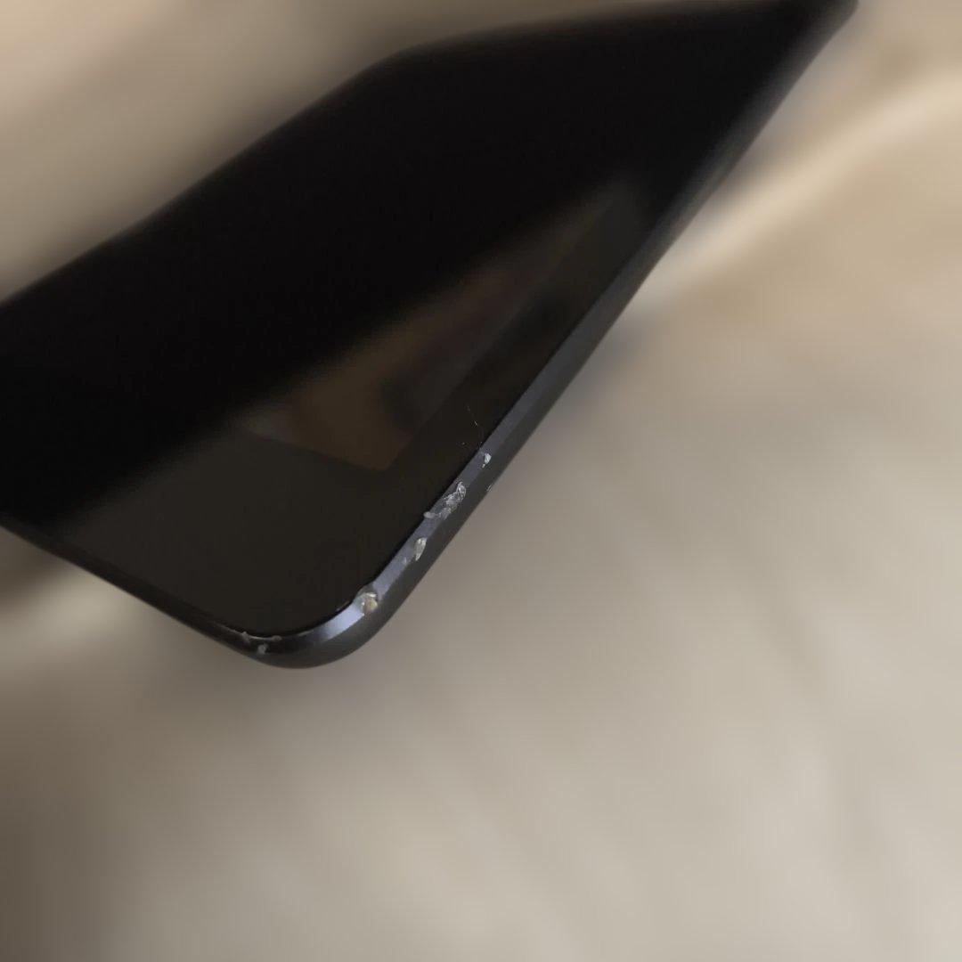 し*う様 第8世代 32GB セルラーモデル 32GBスペースグレ84％