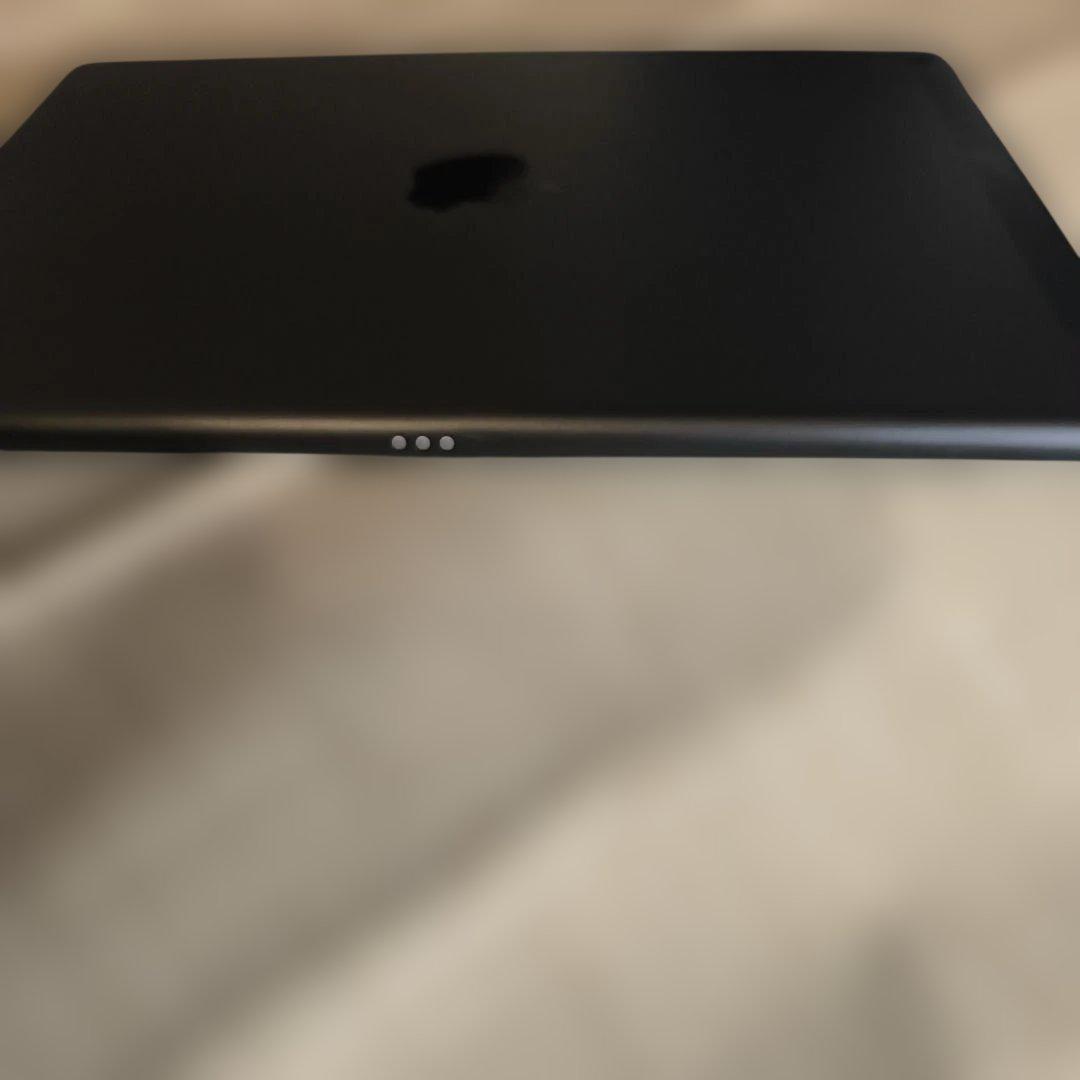 し*う様 第8世代 32GB セルラーモデル 32GBスペースグレ84％