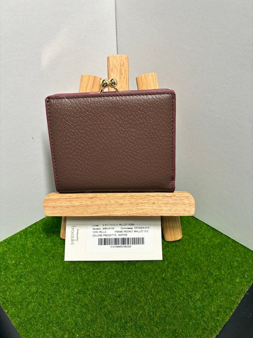 【新品未使用】Vivienne Westwood 二つ折り財布 ブラウン