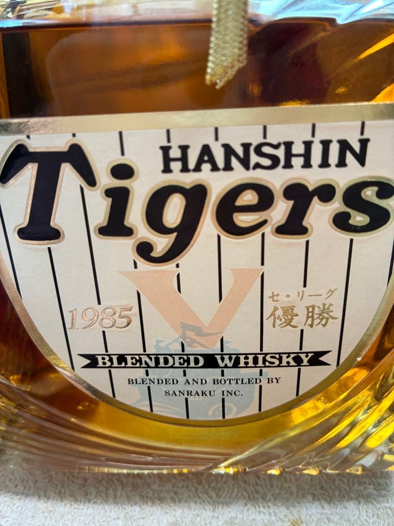 希少！1985年阪神優勝記念ウイスキー 720ml