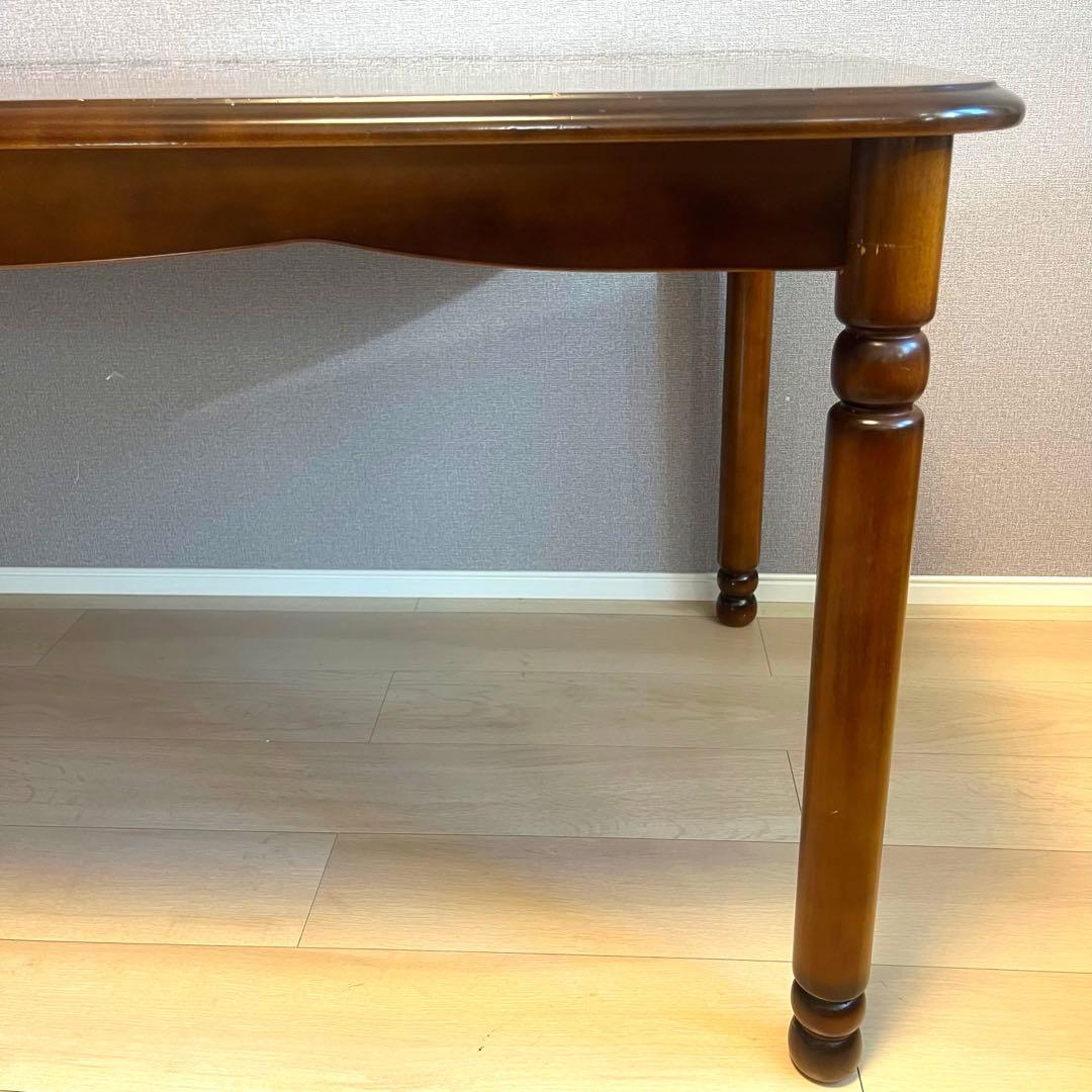 カリモク コロニアル ダイニングテーブル ウォールナット　テーブルのみ 4人向け