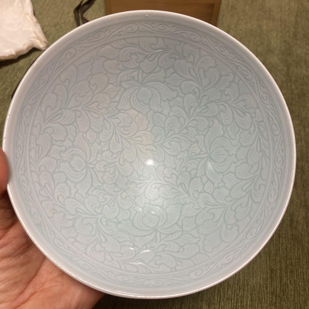 安東五　作　白磁茶碗