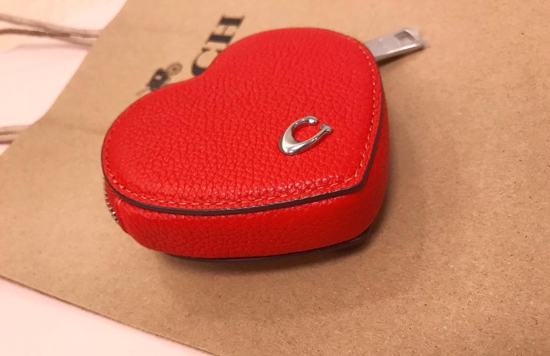 新品coach ハート  パース