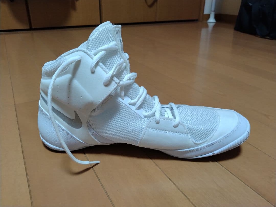 ナイキ フューリー レスリング・ボクシングシューズ