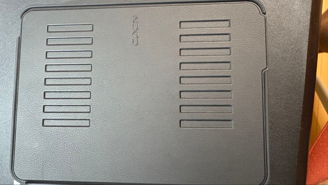 高級ケース付 極美品 iPad Air M2 1TB 11 インチWi-Fi