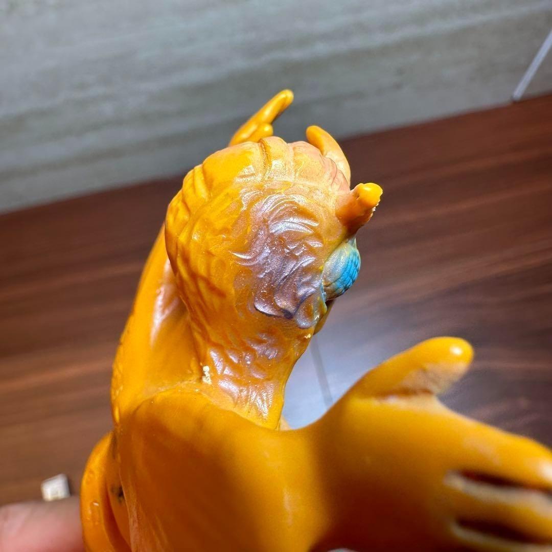 旧バンダイ 蜂女 ソフビ 当時物