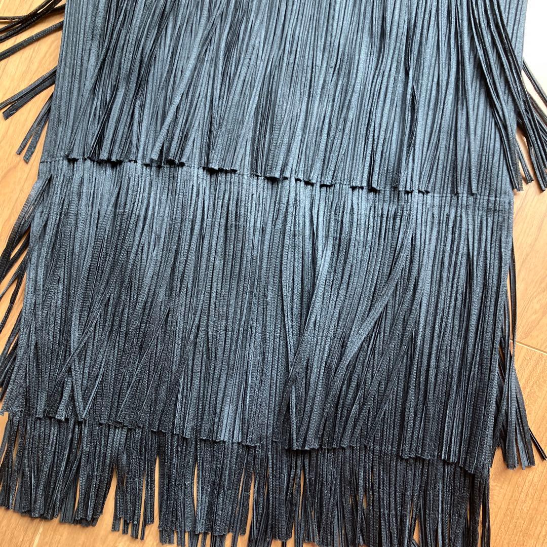 プリーツプリーズ　フリンジタンクトップ