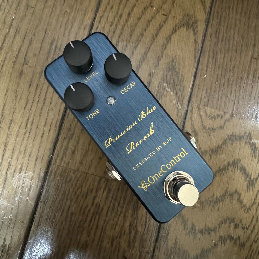 One Control Prussian Blue Reverb アダプター付き