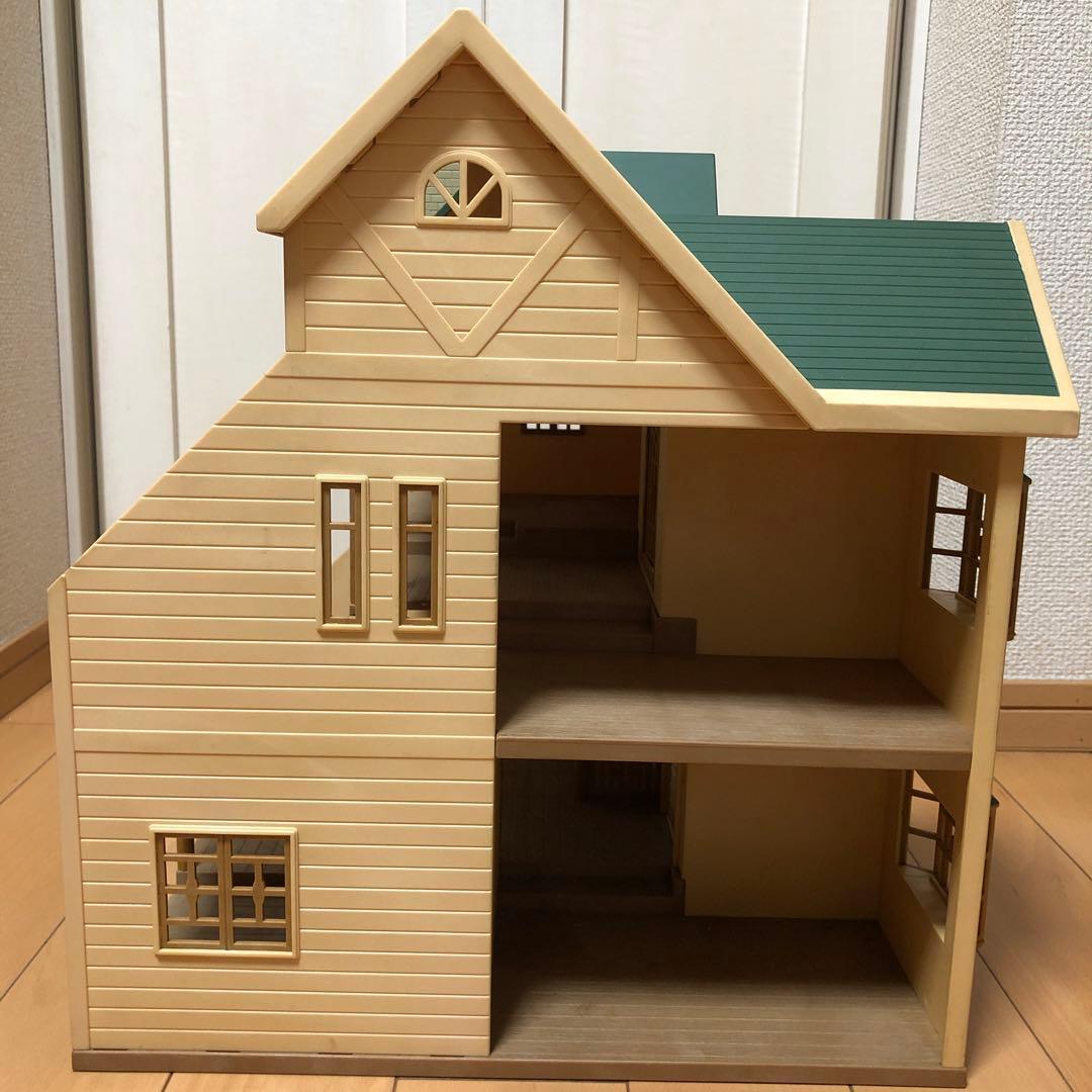 欠品なし！エポック社 ★シルバニアファミリー 緑の丘のすてきなお家　廃盤　希少