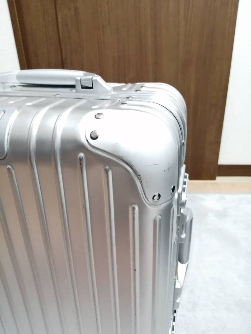 RIMOWA TOPAS 3２Ｌマルチホイール 機内持ち込み可能 廃盤品