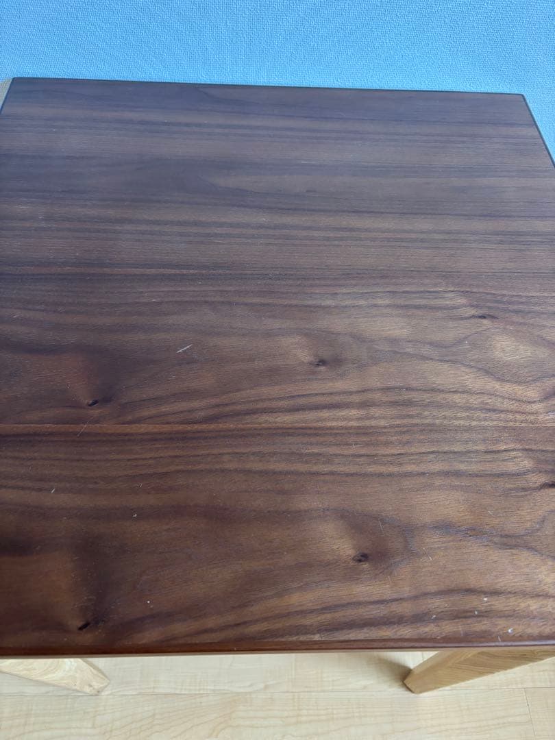 ダイニングテーブルw600 d600 h700 カフェテーブル　コンパクト