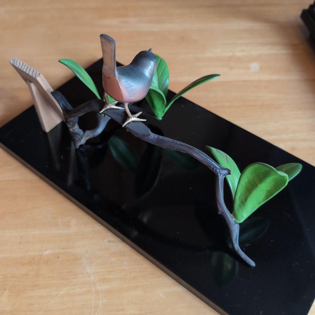 希少 高岡銅器 石楠花(しゃくなげ)に文鳥 置物 ガラスケース入り