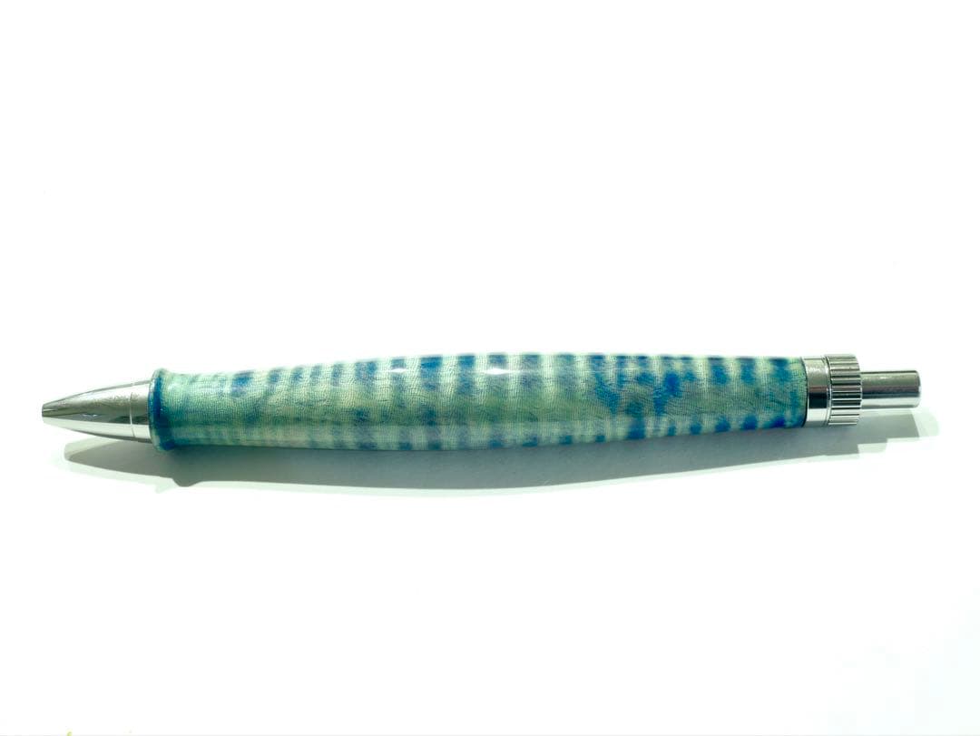 木軸ペン　ラッカー仕上げ　楽器　ギター　縮杢