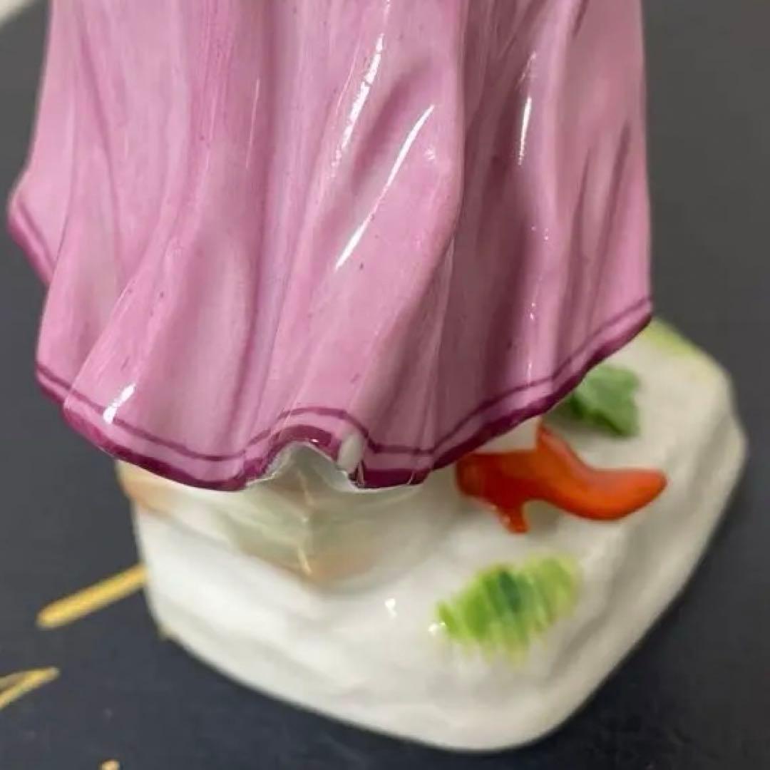 ＊ケンドラー＊コロンビーヌ＊高さ１４cm・左手の一部に綺麗な修復あり・マイセン・