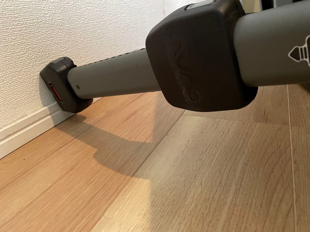 【値下げしました】nuna ヌナ レブルプラス チャイルドシート isofix