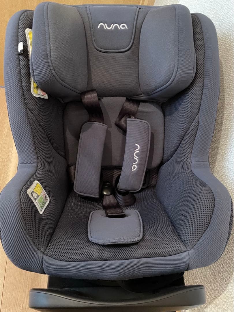 【値下げしました】nuna ヌナ レブルプラス チャイルドシート isofix