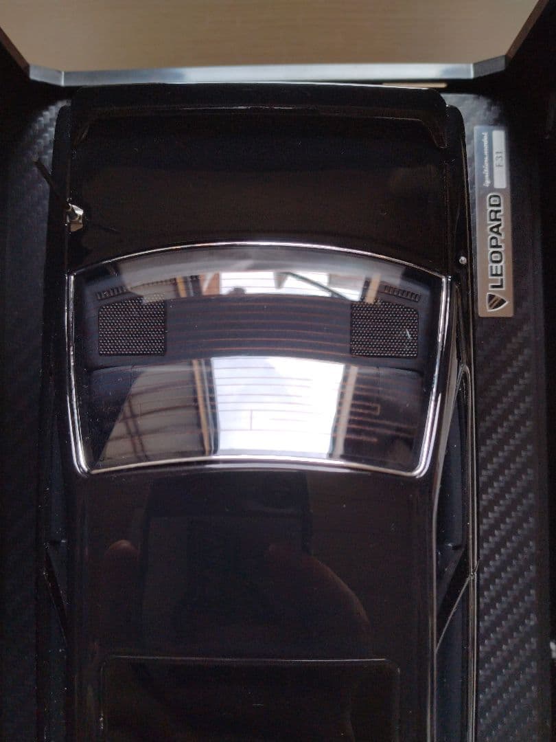 Junichi　1/18レパード　F31　アルティマ　ブラックツートン