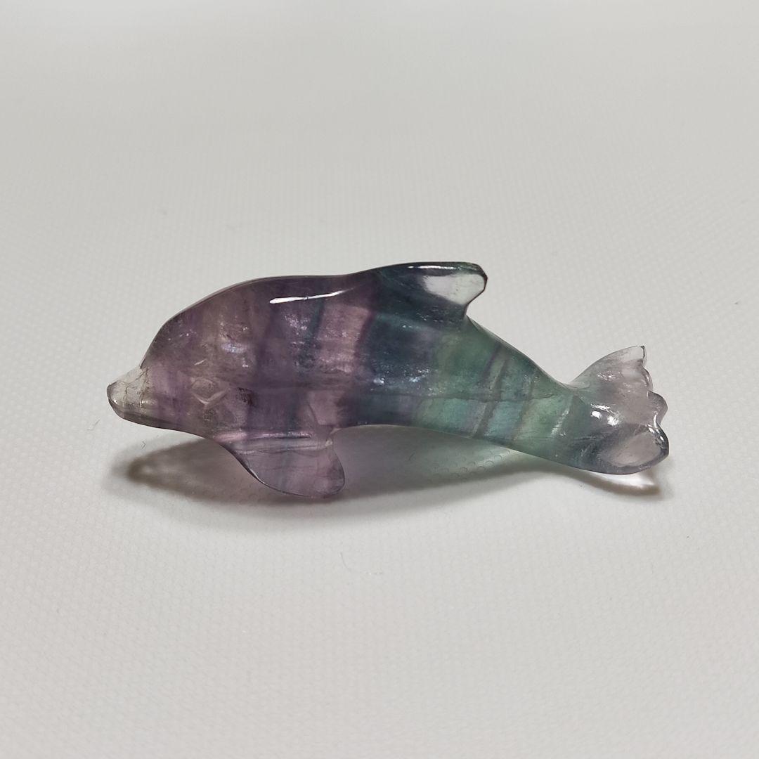 パワーストーン　天然石　レインボーフローライト　イルカ　17g　No.428