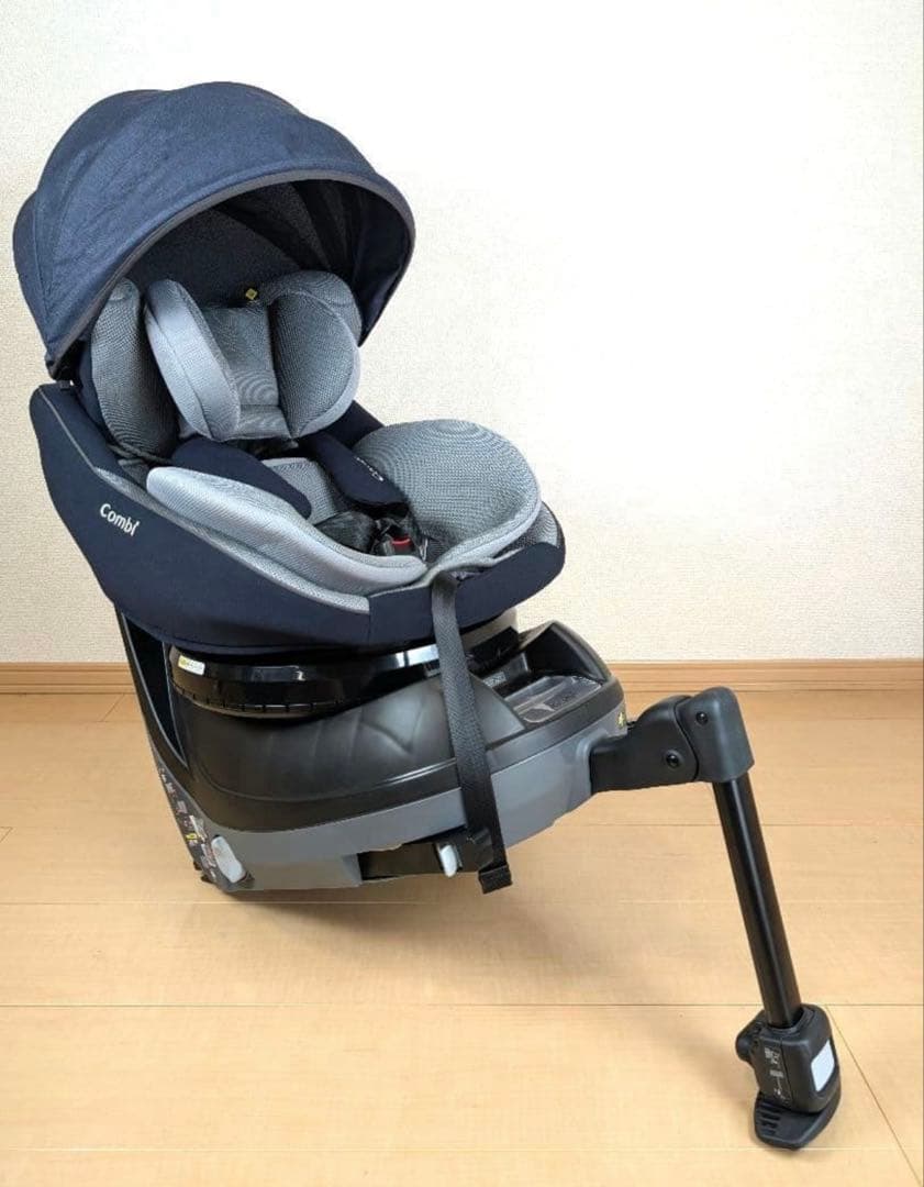 【美品】Combi クルムーヴ アドバンス ISOFIX エッグショック
