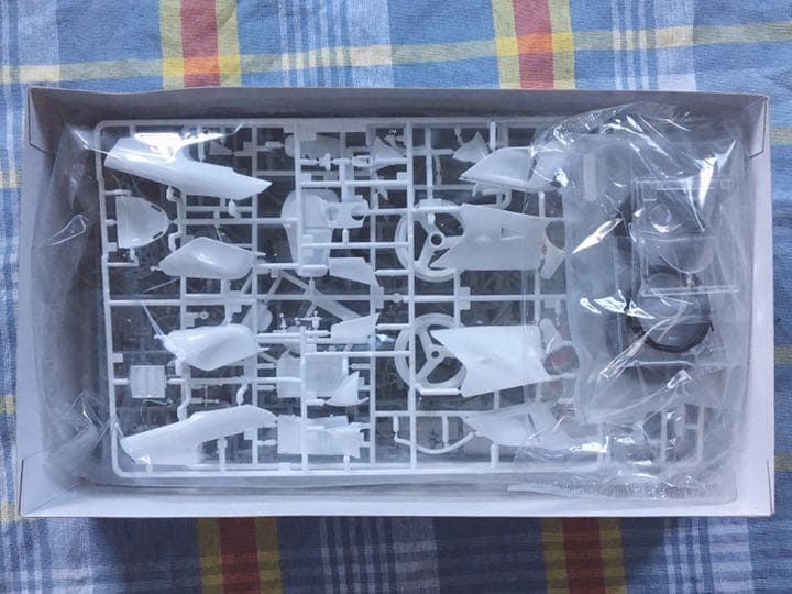 限定品 1/12 ヤマハYZR500 w/カルトグラフデカール W. レイニー