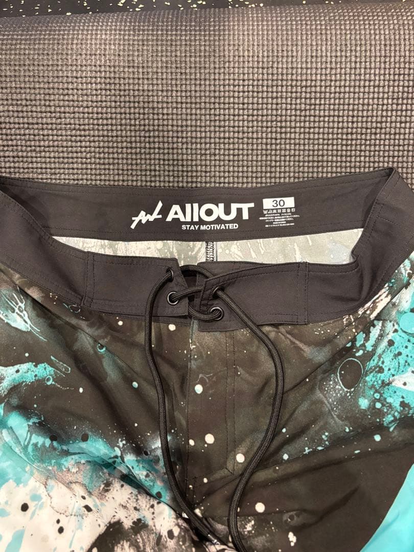 ALL OUT ステージショーツ サーフパンツ 新品未使用