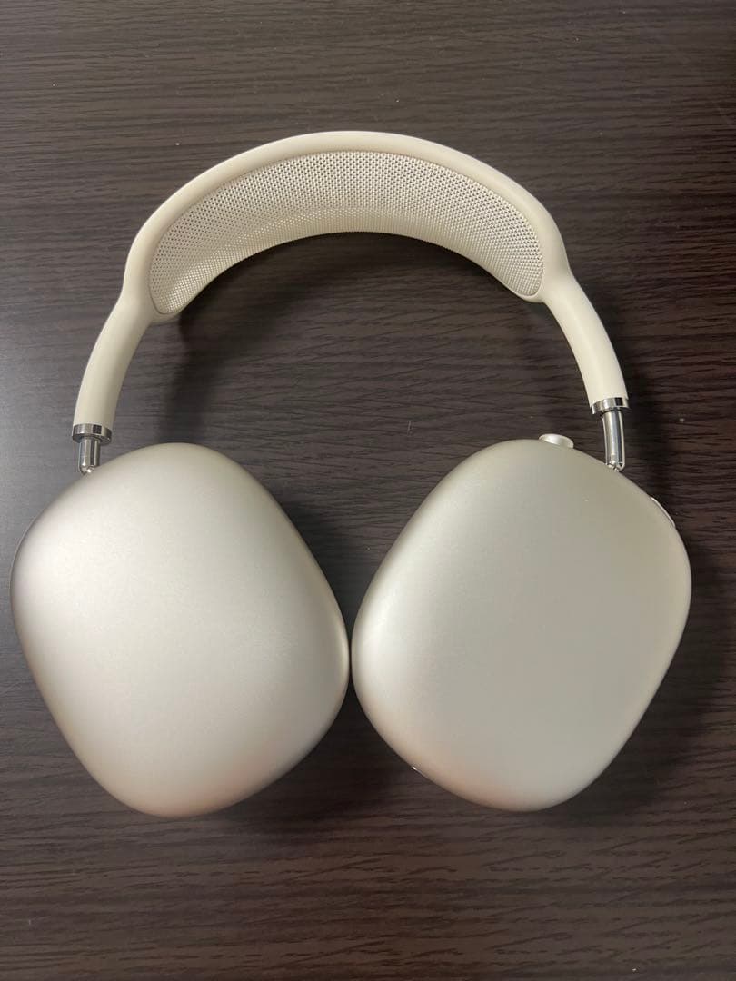 AirPods Max スターライト