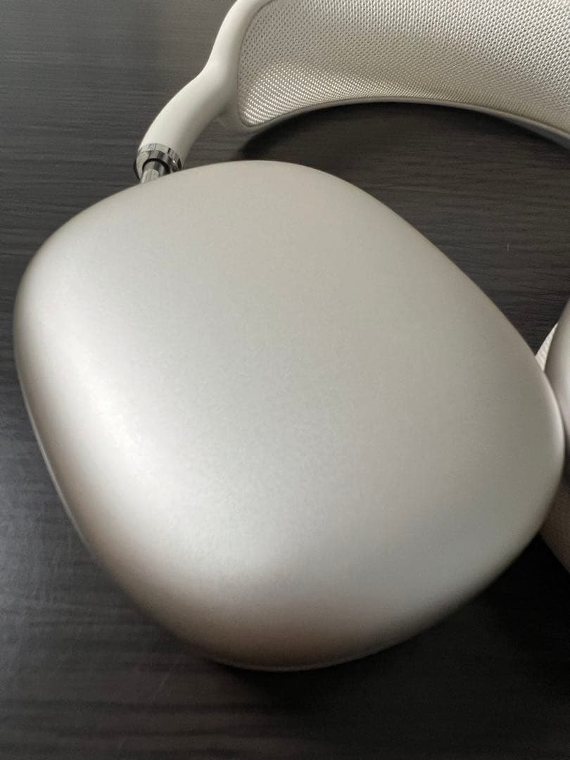 AirPods Max スターライト