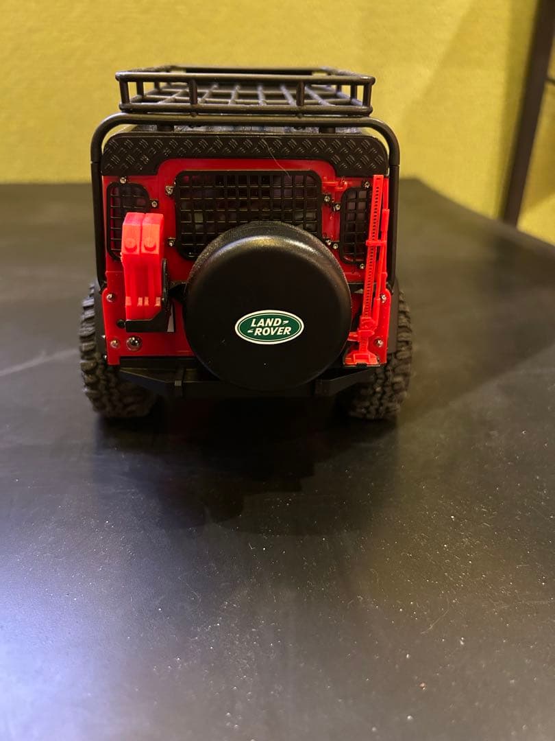 TRX4M Land Rover Defender レッド