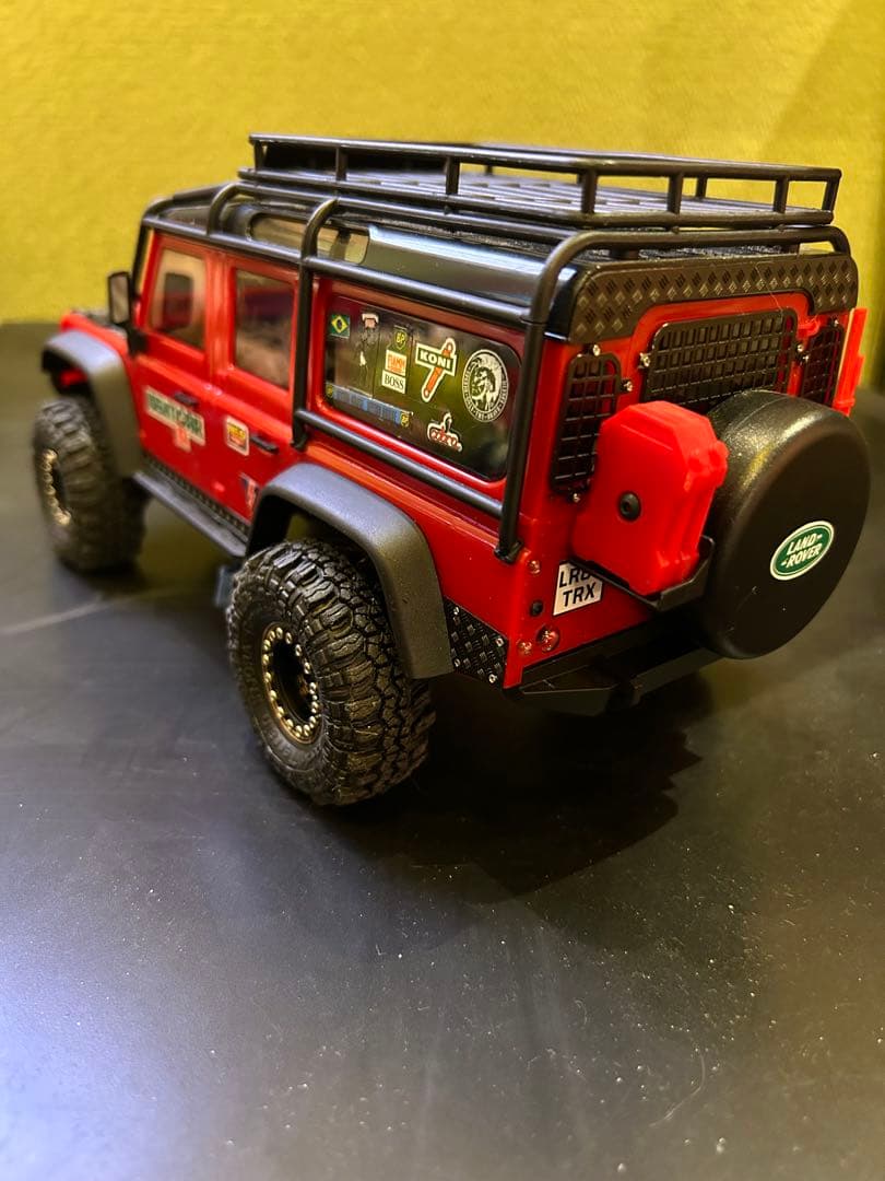 TRX4M Land Rover Defender レッド