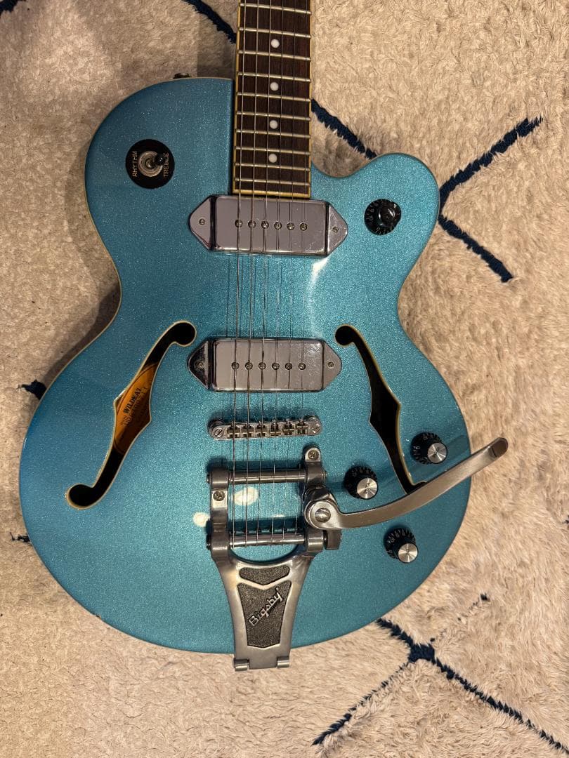 Epiphone Wildkat メタリックブルー