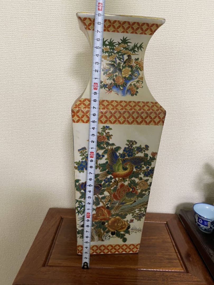 中国美術◆年代品◆花鳥角瓶◆唐物◆色絵磁器
