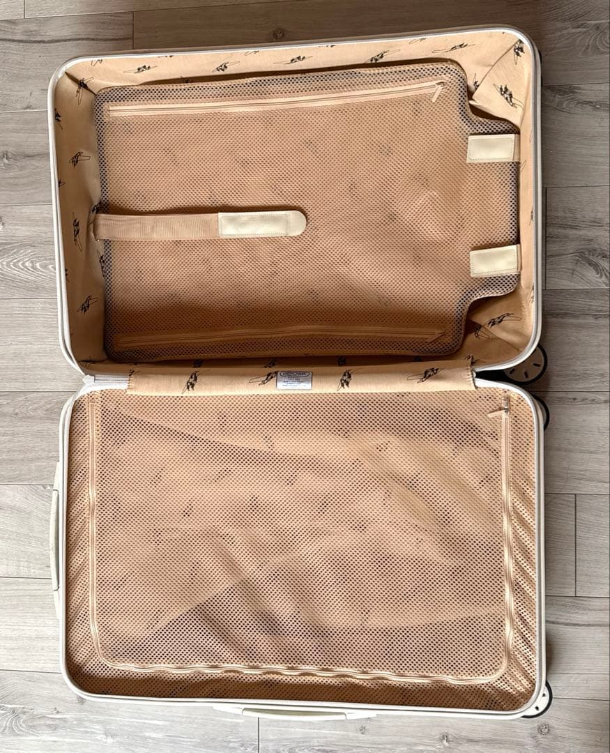 リモワ　サルサ　ユナイテッドアローズ別注　エクリュ　63L 4輪　美品