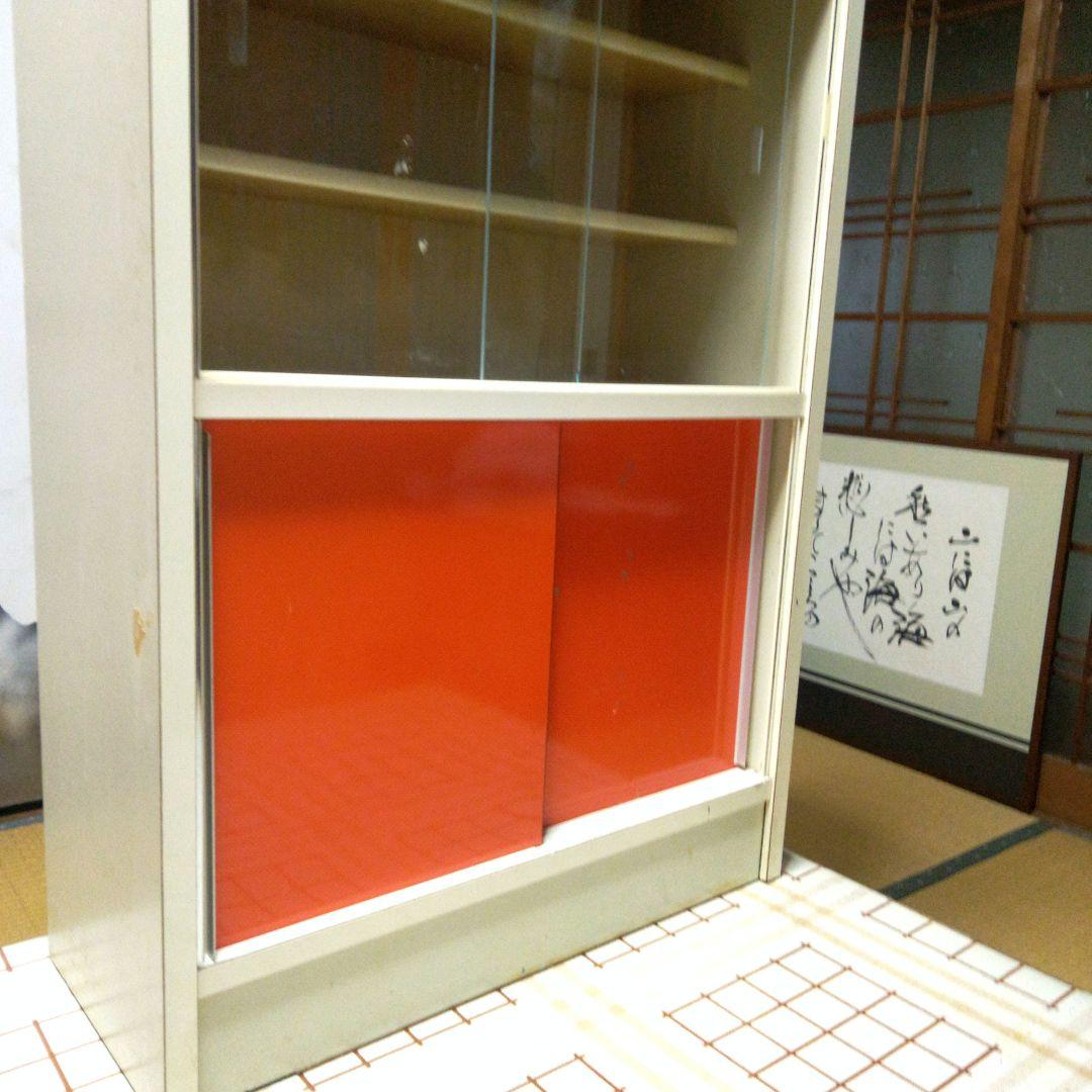 【昭和レトロ】ゴールデンウィークバーゲン　ミニ整理棚　ミニ食器棚　クリーム色