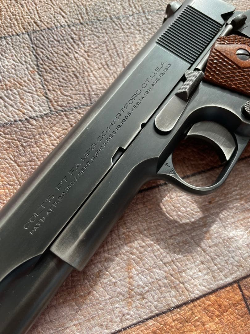 ウエスタンアームズ WA コルト M1911 ゲッタウェイ　木製グリップ付き