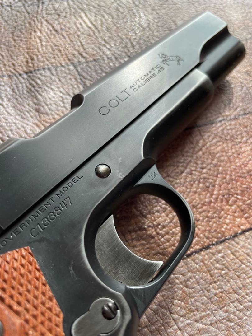 ウエスタンアームズ WA コルト M1911 ゲッタウェイ　木製グリップ付き