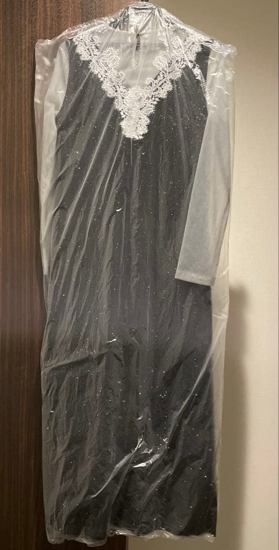 【LEJA】レースネック透け袖スリットキラキラロングドレスワンピース