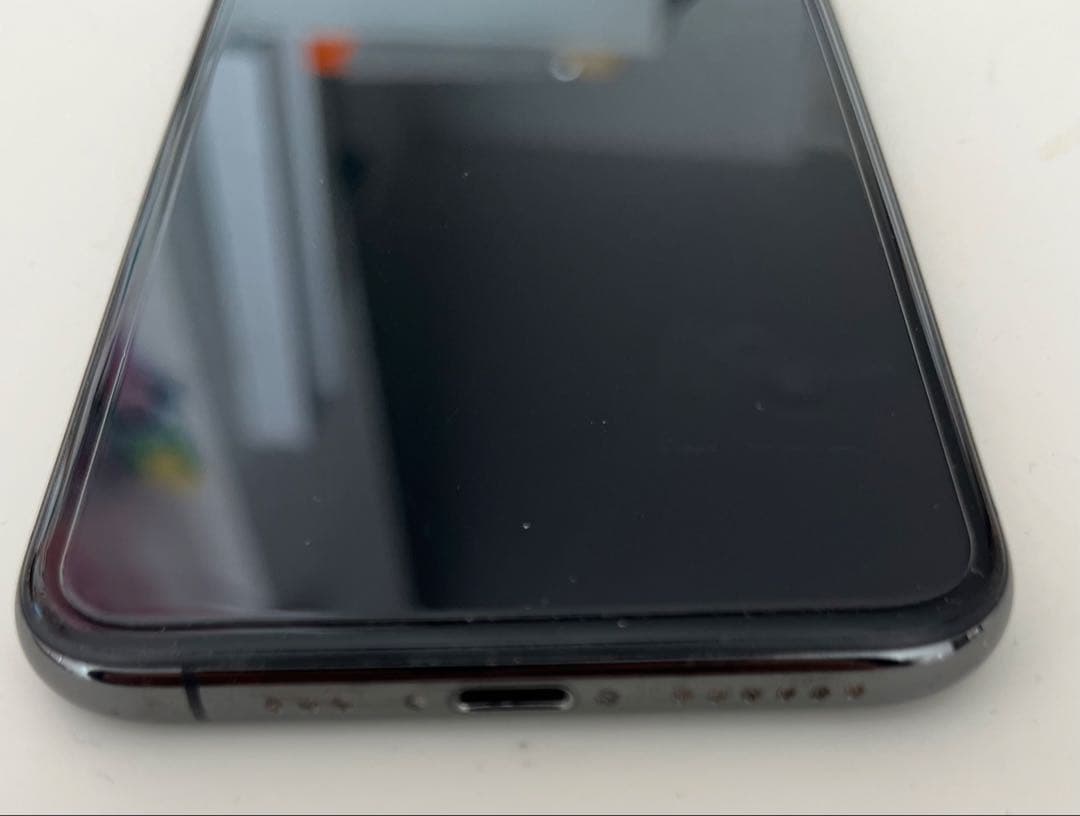 iPhone XS 250GB スペースグレー