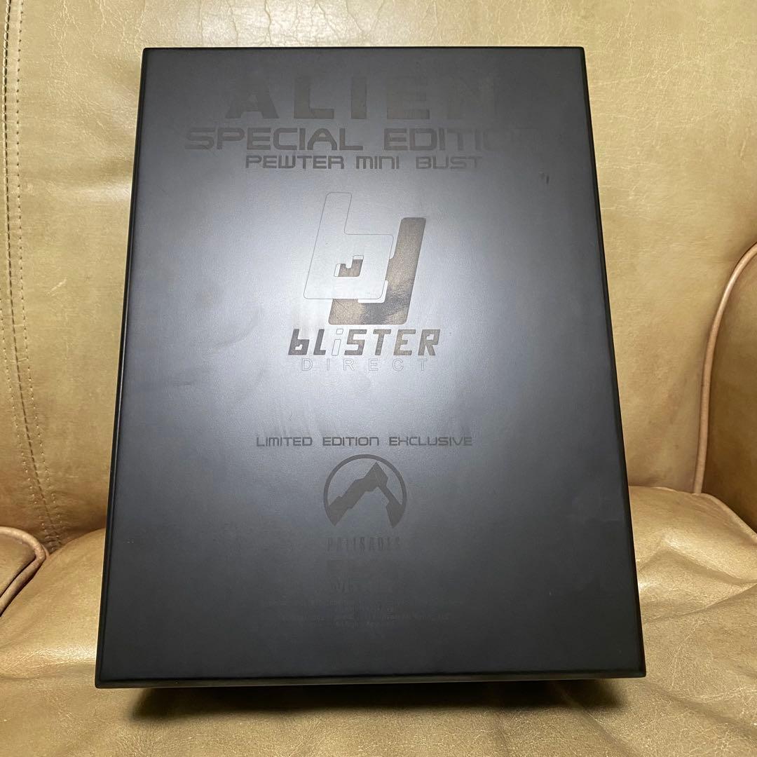 エイリアン スタチュー ピューター製